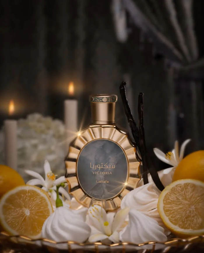 Lattafa Victoria 100ML 3